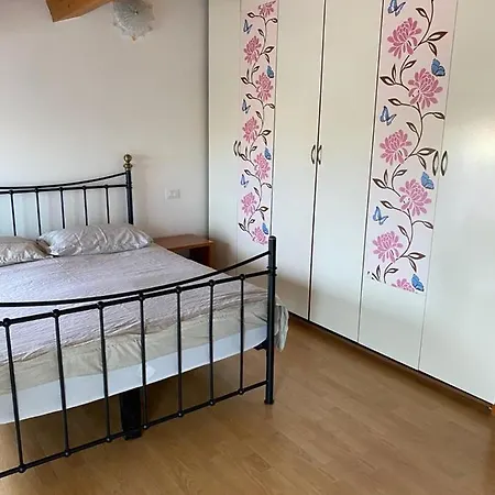 Via Roma Semesterbostad